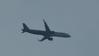 Frontier Airbus A321-271NX F91682 N604FR landing to ISP Airport over my house from MYR