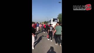 Sivas Ve Kayseri Taraftarı Birbirine Girdi Ellerinde Ne Varsa Saldırdılar 8 Yaralı