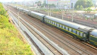 {CNR} HXD1D 0375 hauling T96 passenger train passing Tutong Station (土塘站)