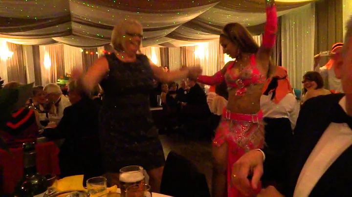 julie parkinson belly dancing