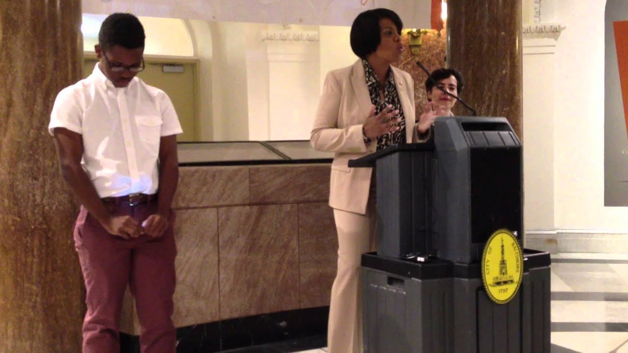 Mayor SRB at the podium.MOV