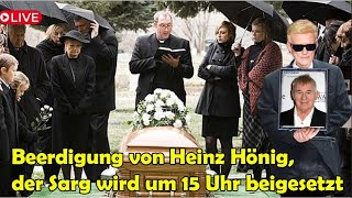 Beerdigung von Heinz Hönig, der Sarg wird um 15 Uhr beigesetzt