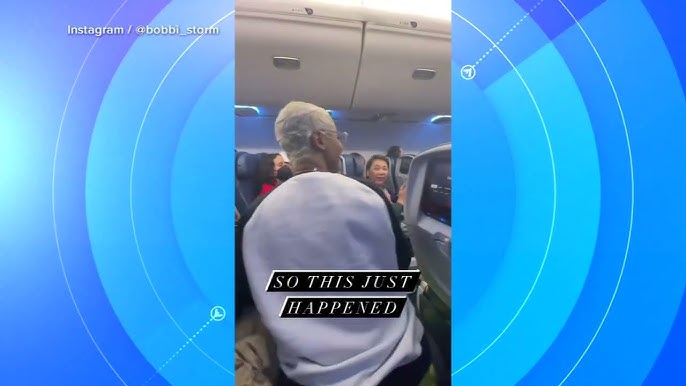 Video Bobbi Storm nearly kicked off flight for singing - ABC News