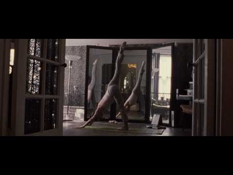 Officiele Trailer BLACK SWAN (b)