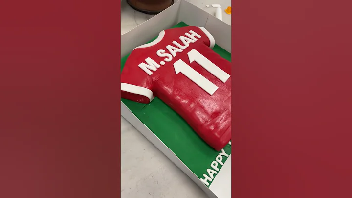 We Made a Mo Salah Jersey Cake #shorts #cakedecorating #fireandpastry