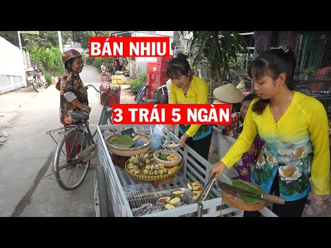Video Bán Dạo Chuối Sáp Nướng Nước Cốt Dừa trên Đường Quê -... - youtube
