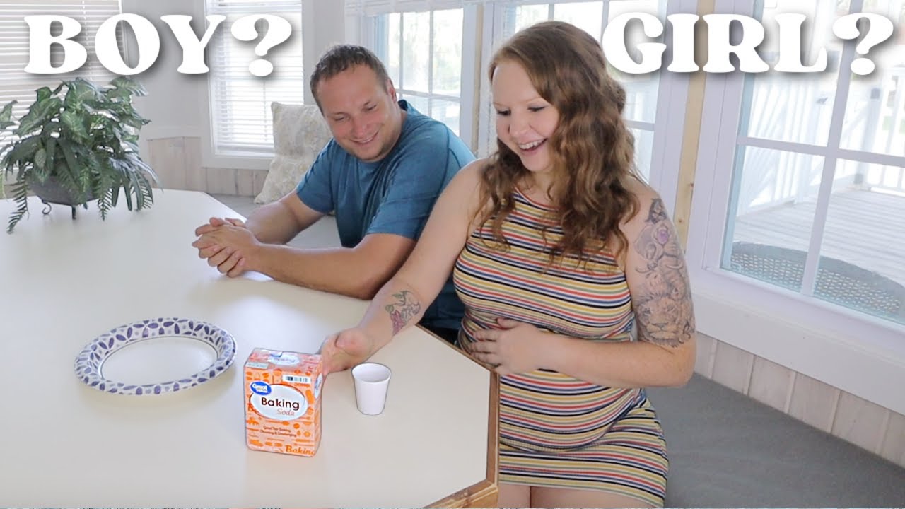 BAKING SODA GENDER TEST! ARE WE HAVING A BOY OR GIRL!? PREGNANT WITH