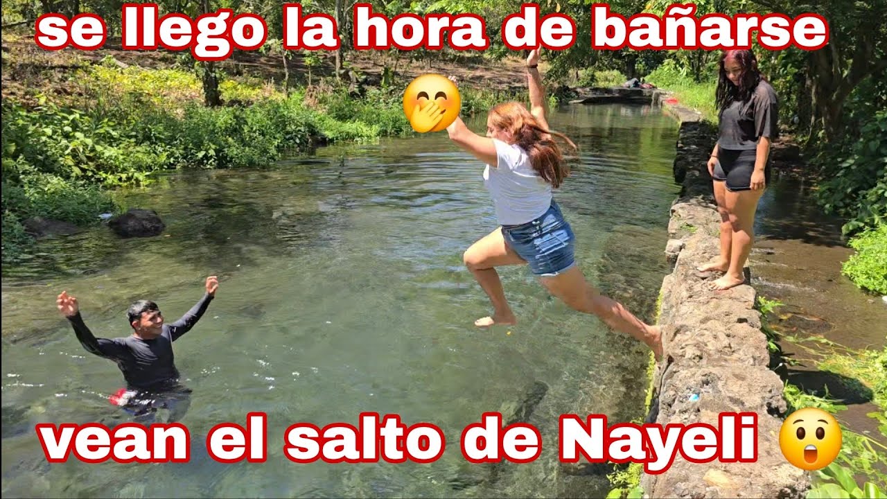 Nayeli y los bichos empezaron a bañarse/Nayeli deja asombrados a los bichos vean porque 😲😱