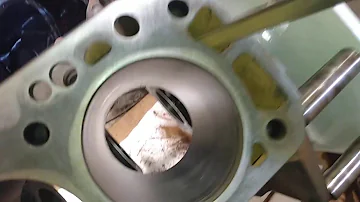 Como limpar o sistema de arrefecimento do motor?