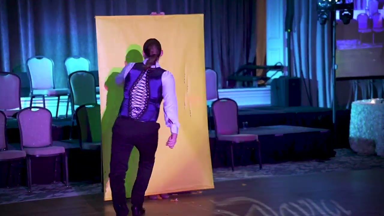 Knife Throwing with Cyrus Pynn - Impressive Circus Entertainment - Cirque Quirk - San Diego CA