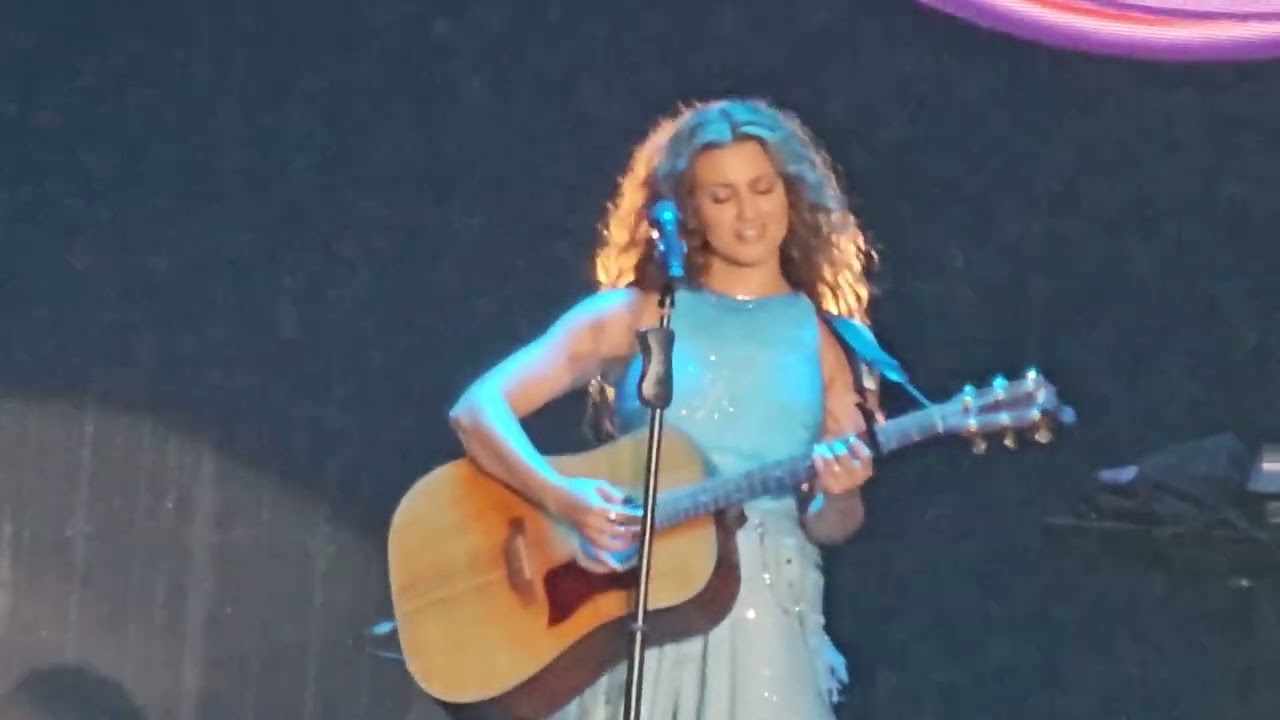 Tori Kelly - Paper Heart - La La La Fest, Jakarta, 25 Agustus 2024