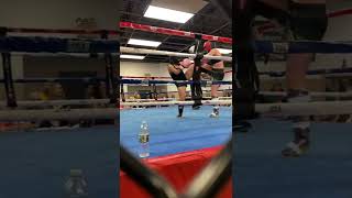 Lauras Fight Round 1