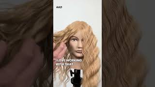 #⁠HowTo: Create A Simple Wet Look with Sam Villa ✨ #saloncentricpartner #ittakesapro #ad screenshot 4