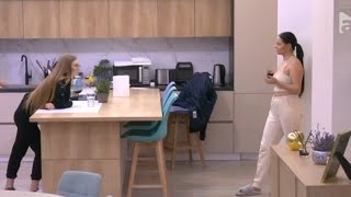 Nicoleta Și Iolanda Discutăalexandru Era Supărat