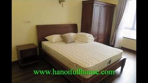 Cho thuê căn hộ dịch vụ hai phòng ngủ mới, view Hồ, có bồn tắm nằm ở Hồ Tây