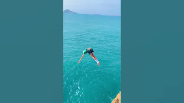 أخطر وأقوا قفزة لشاب البحر الصيف المغرب الجزائر السعودية 