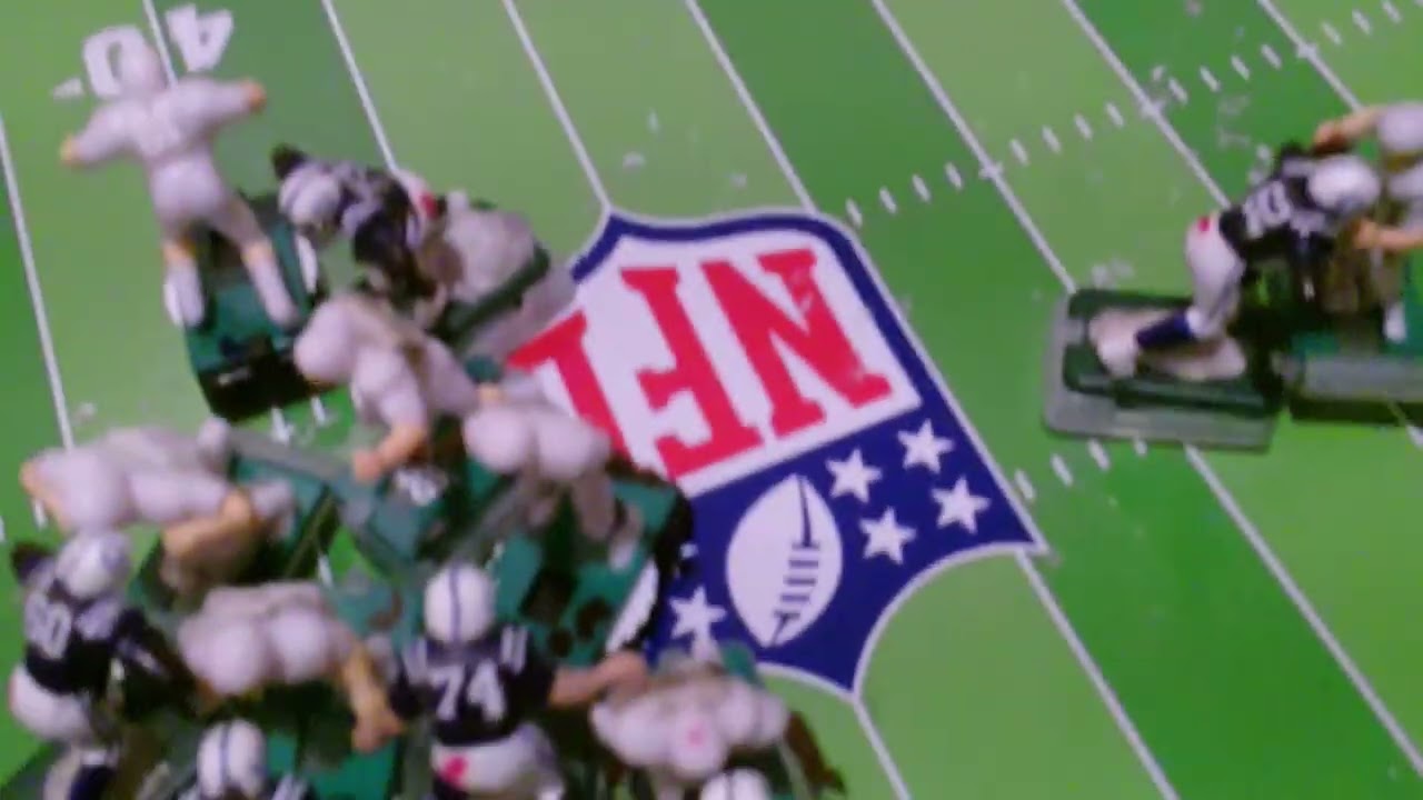 Watch quarterback Joe Tompkins in trouble