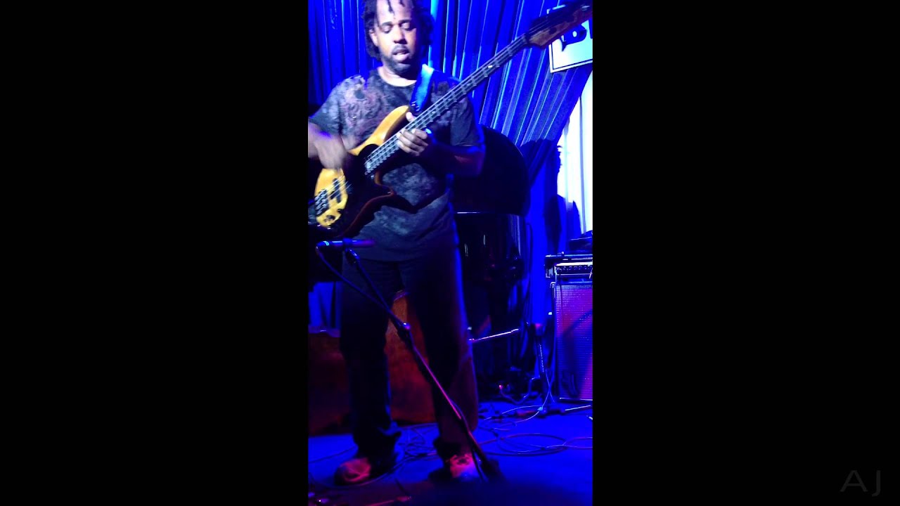 victor-wooten-blue-note-nyc-youtube