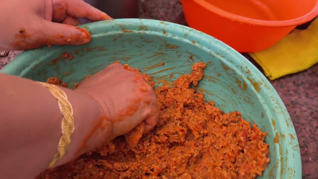 Kuşburnu marmeladı nasıl yapılır#yemektarifleri  #keşfet  #köy 