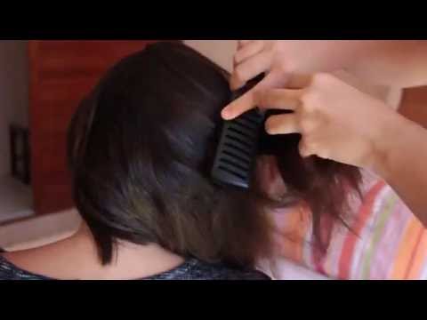 QUICK ASMR | BRUSHING MY SISTER'S HAIR