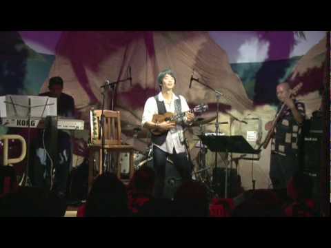 Jake Shimabukuro Live with Band - Hula Girl