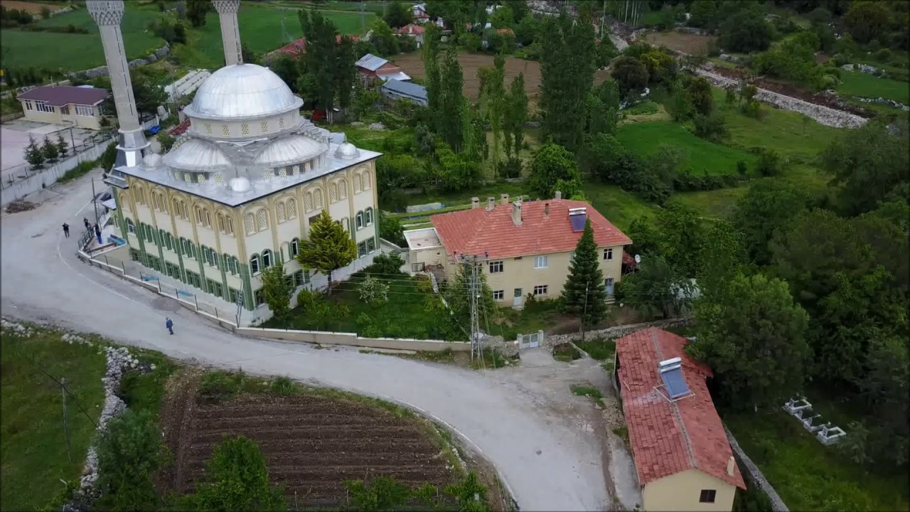 Acıpayam HİSAR KÖYÜ  amatör  dron görüntüleri.