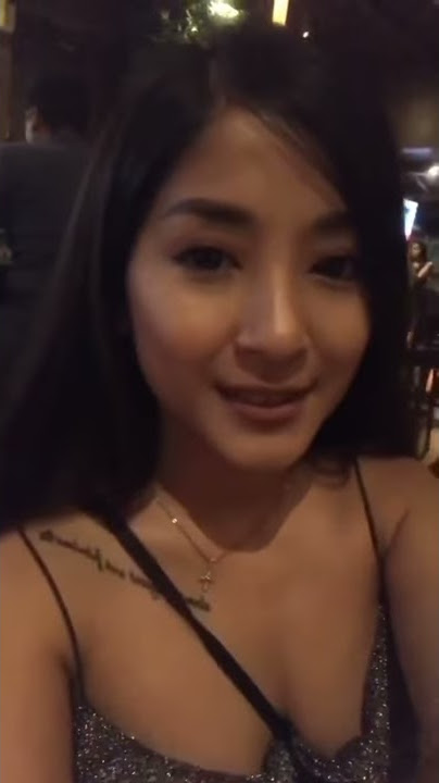 Julia manggo hot gak pake BH