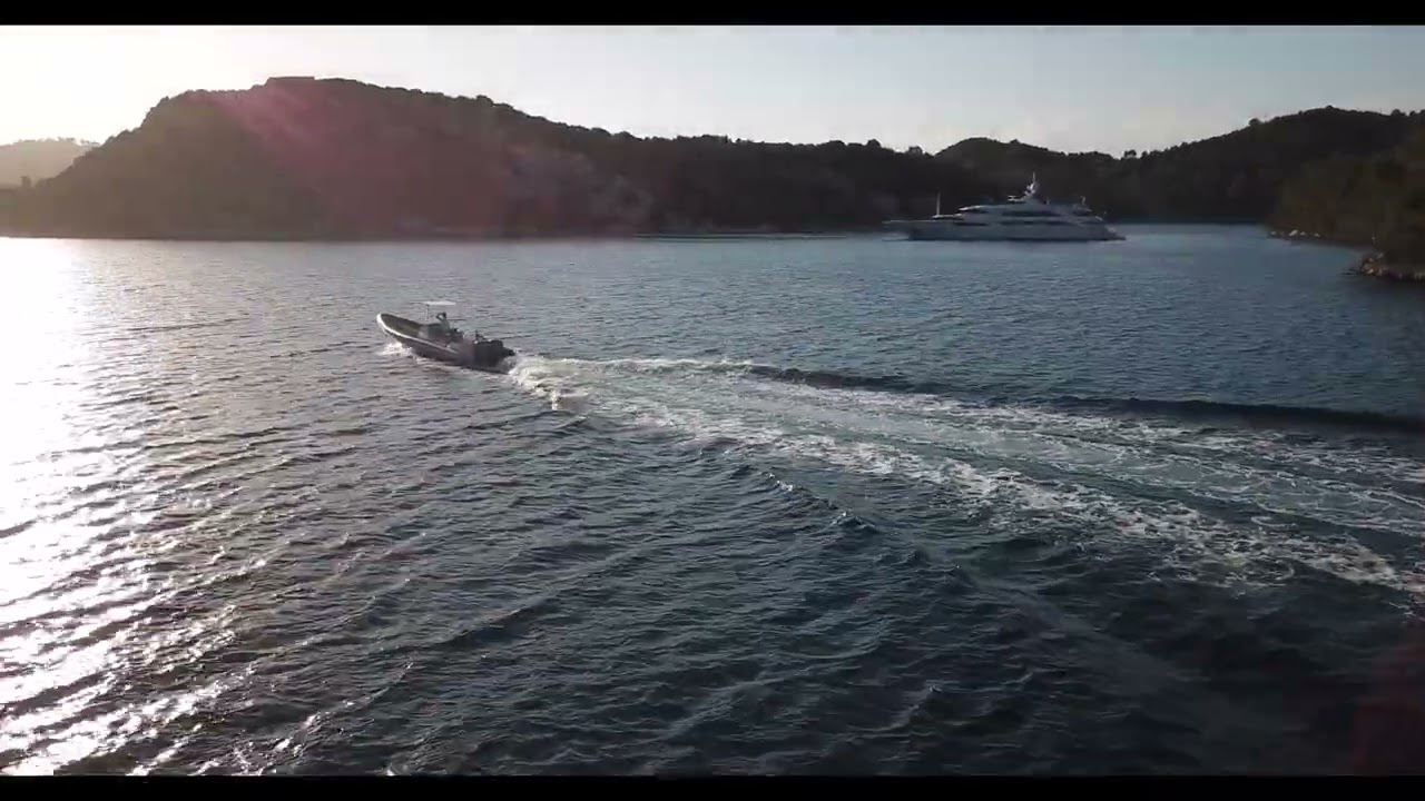 Yacht for charter Croatia rescue crew
