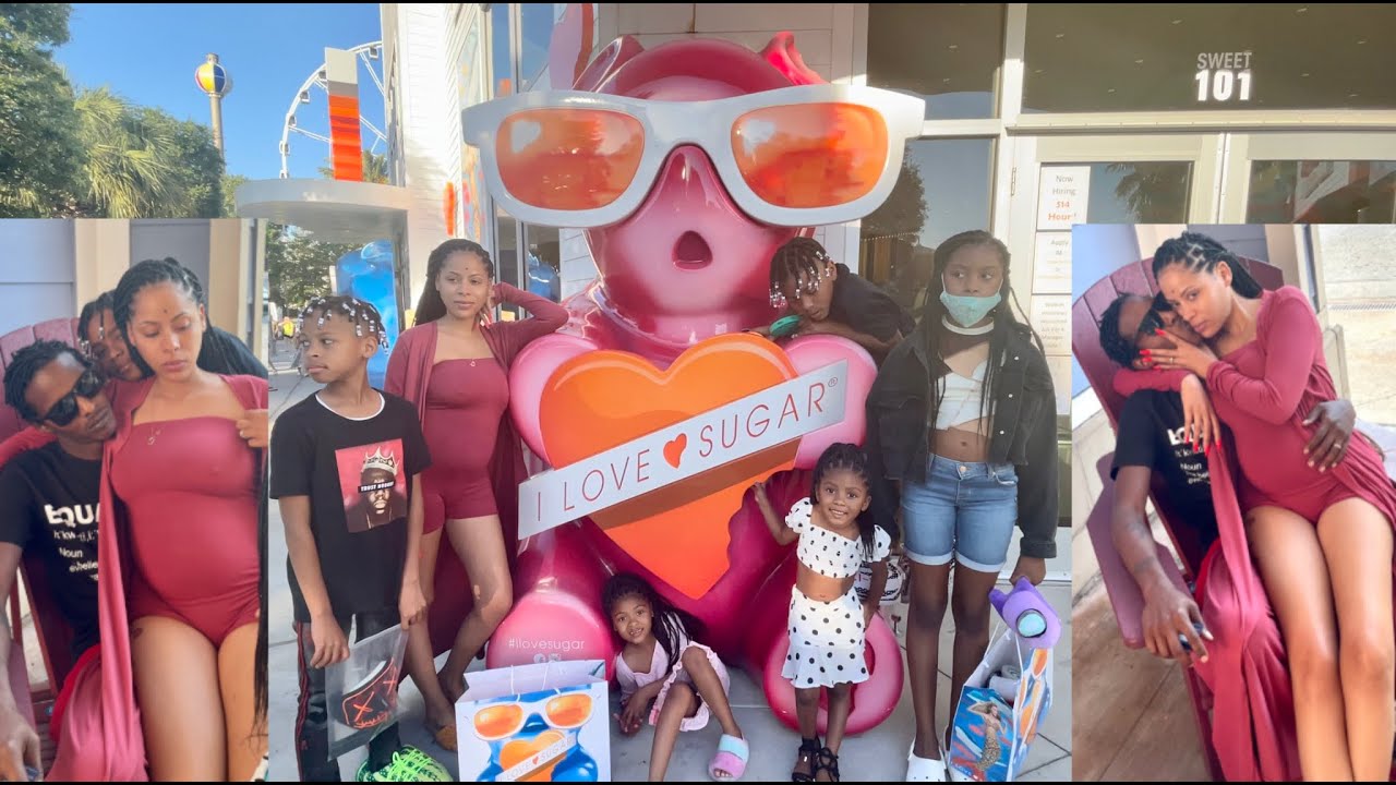 Omg! What A Huge Candy Store 😱