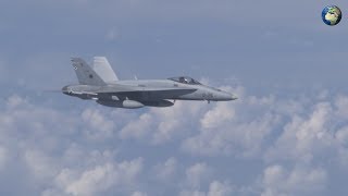 Су-27 отогнал истребитель F-18 от самолета Шойгу