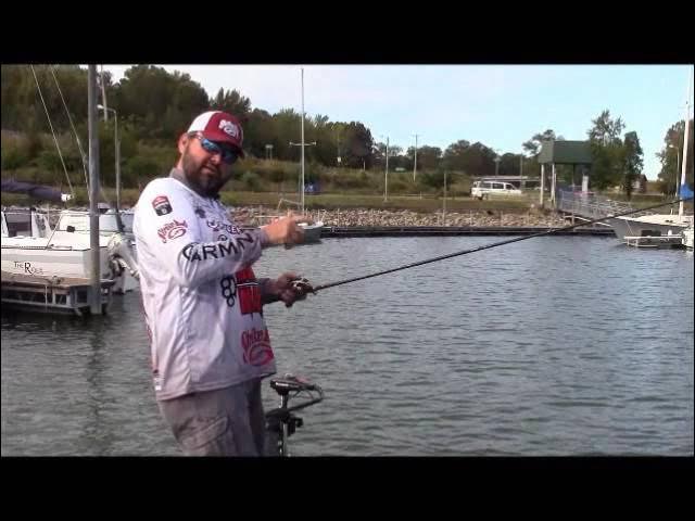 How Greg Hackney chooses between his two favorite soft plastics 