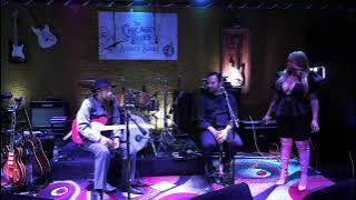 Blu26 Listening Room Saturday Night Live w/John Primer