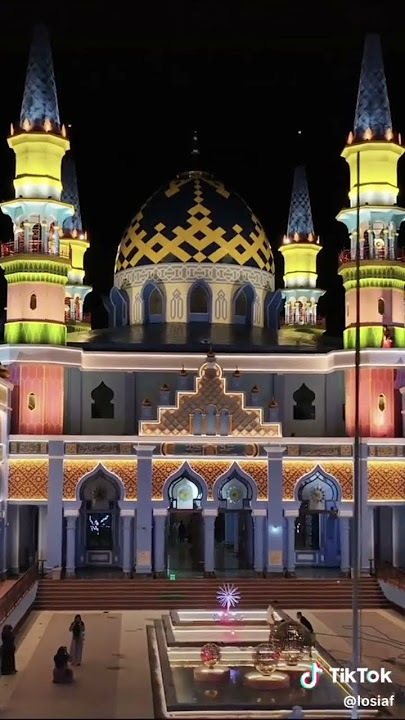 Pesona masjid agung Tuban baru  2025