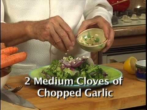 The Healthiest Way to Cook Broccoli - YouTube