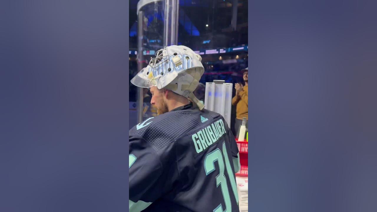 Yeet the fish with GRUUUUUU 🐟 #SeattleKraken #hockey #NHL