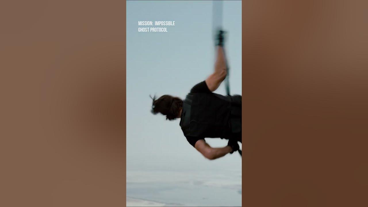 Nothing impossible about scaling a skyscraper. #MissionImpossible - Ghost Protocol #TomCruise Nothing impossible about scaling a skyscraper. #MissionImpossible - Ghost Protocol #TomCruise
