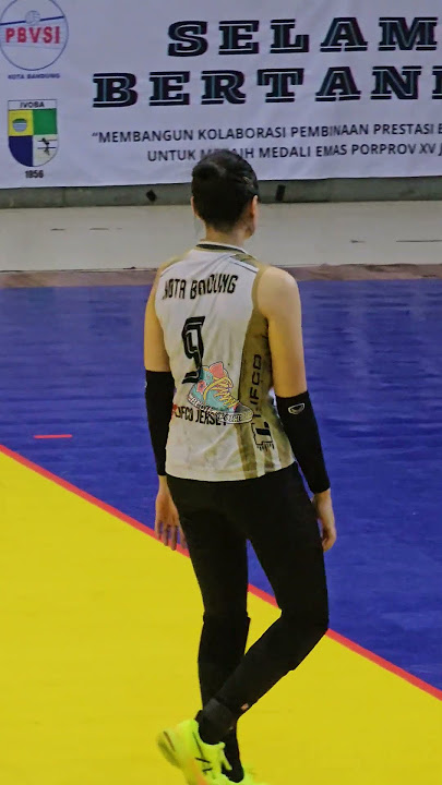 Salsabila penuh dengan keringat #volleyball #bugiesport