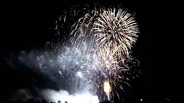 HQ - Pyro Show Feuerwerk Fireworks filmed in 1080p HD with Canon Eos 650D