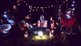 PapelMache | Fue La Luz [Christmas EP] (Video Oficial) chords