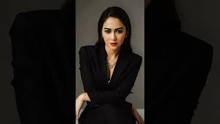 Download Lagu photo of Sally Marcellina 2025 MP3 Download Lagu photo of Sally Marcellina 2025 MP3
