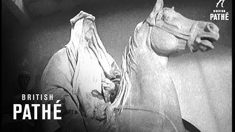 Italian Sculptor Exhibits Life