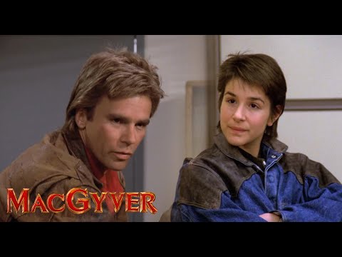 MacGyver (1986) Ugly Duckling Bluray Trailer #1 - Richard Dean Anderson - Dana Elcar