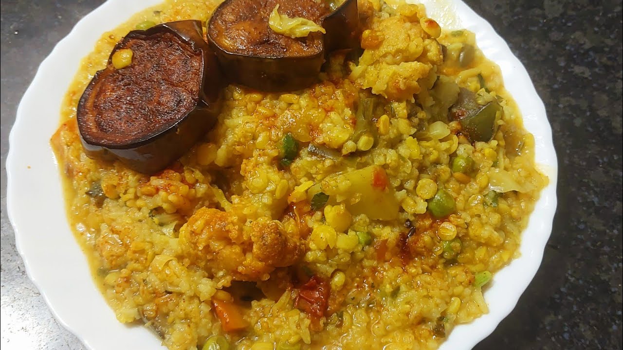 आज मैंने बनाई हांडी भर कर प्रसाद वाले भंडारे स्टाइल खिचड़ी l☺️ Prasad wali khichdi recipe l