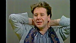 Jim Kerr ( Simple Minds) 1985 interview with Muriel Grey