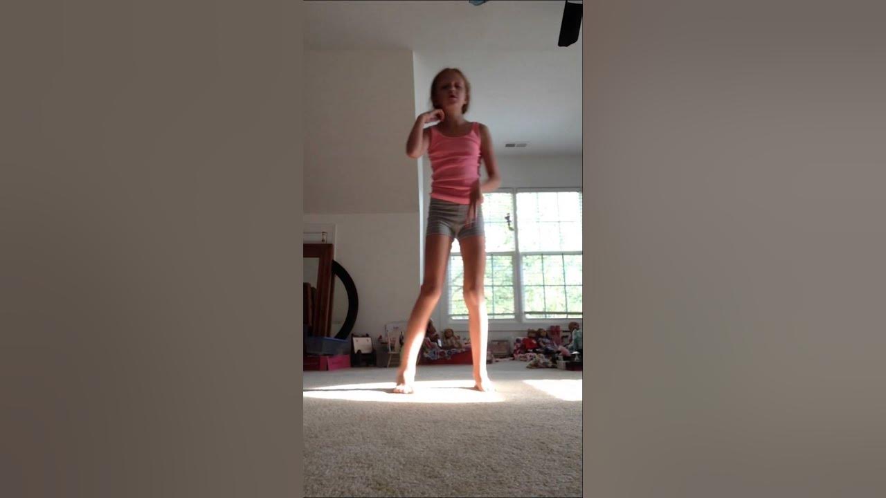 Random gymnastics! (The other gymnastics video got deleted) 