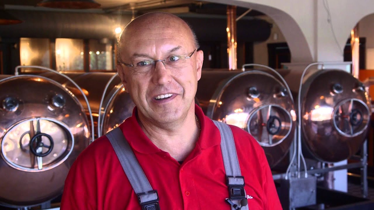 Установка пивного оборудования в ресторане Мюнхен - YouTube