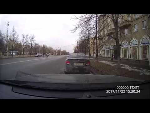 Момент страшного ДТП на пешеходном переходе попал на видео