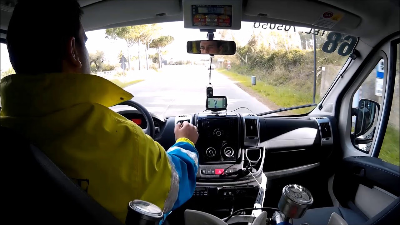 ON BOARD - Ambulanza Misericordia San Vincenzo in sirena