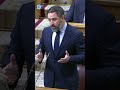 Abascal, a Sánchez: "Usted ha metido en la administración a filoetarras"