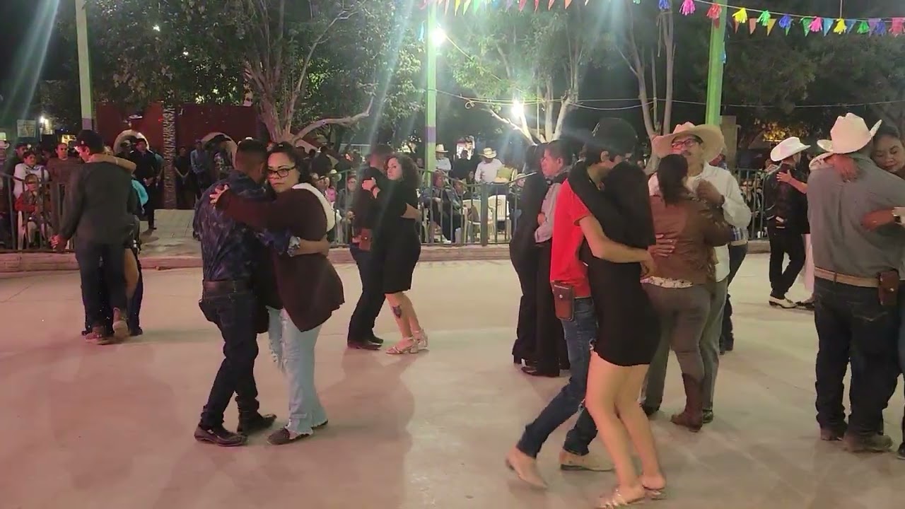 tamborazo novillo  en gral.Escobedo dgo  16/10/2024